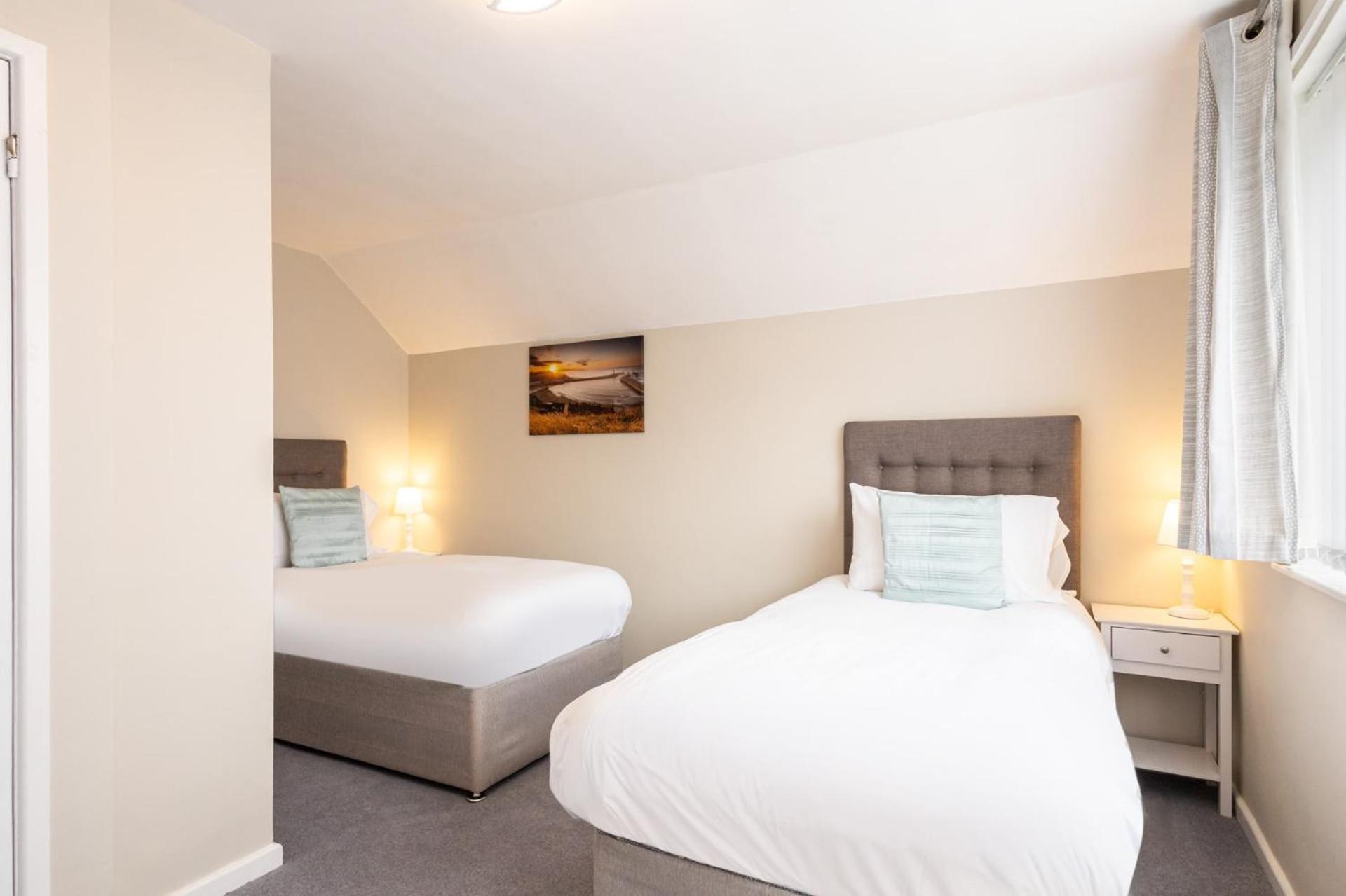 Host & Stay - Farthings Whitby Exterior photo